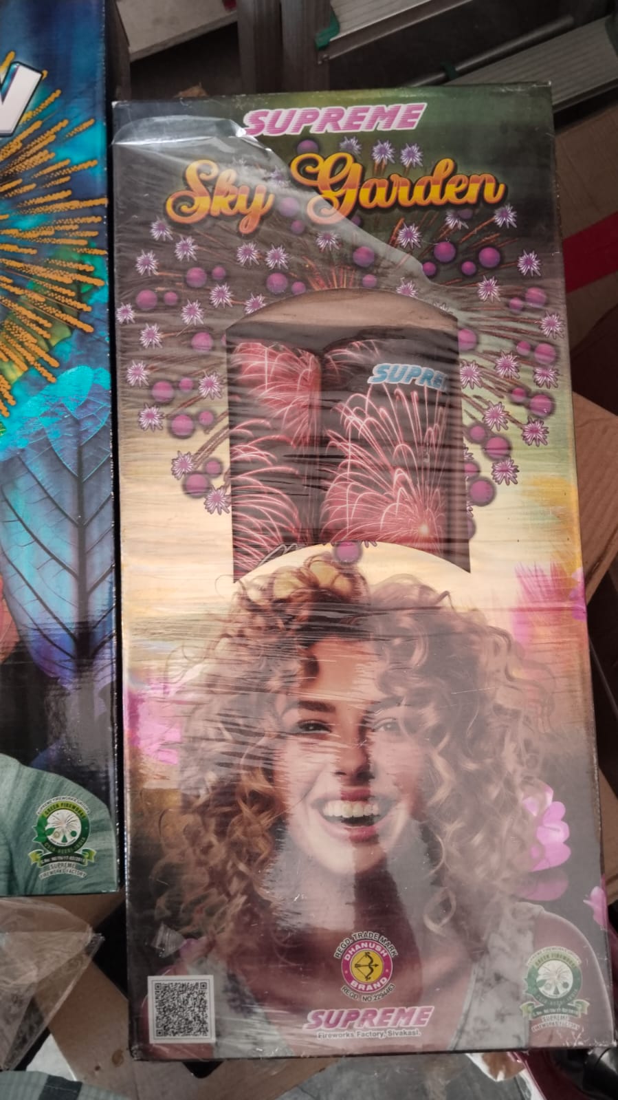 inba Crackers SKY GENDER Fancy Sky Shot